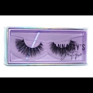 SALE! “BEVERLY HILLS’ 3D MINK FALSE EYELASHES